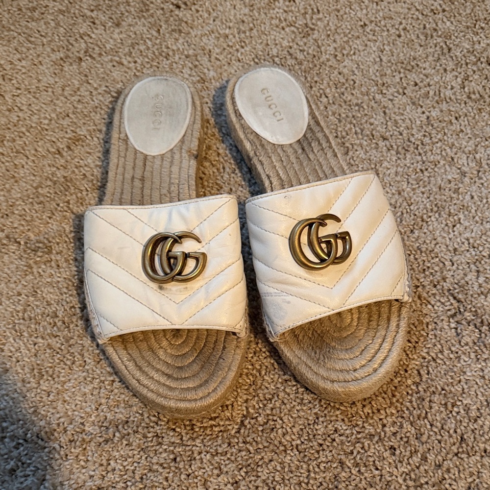 Gucci Cream Espadrille Slides with Gold Logo